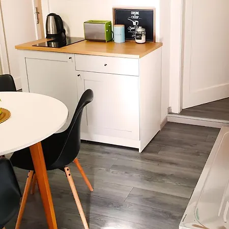 Apartment Grey Split